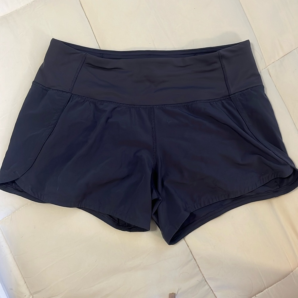 lululemon grey shorts size 4 great condition